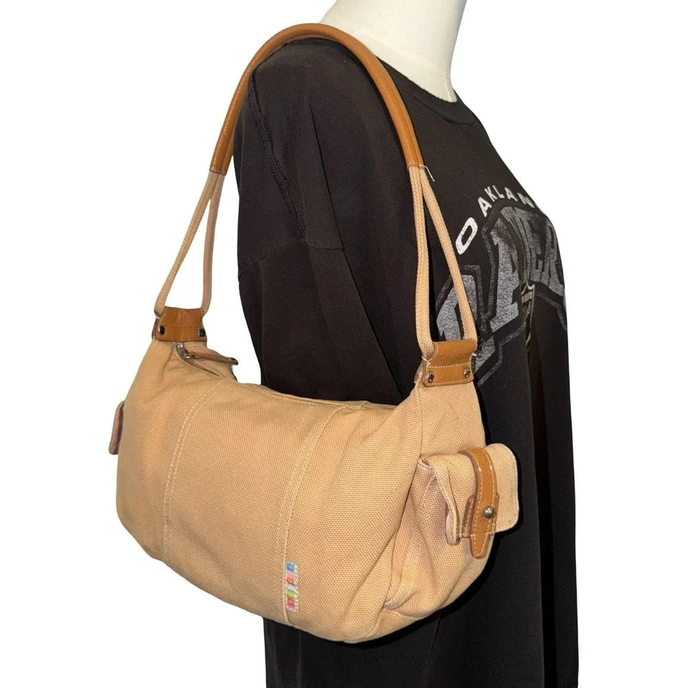 Y2K Fossil tan canvas shoulder bag with leather straps. Fossil 75082